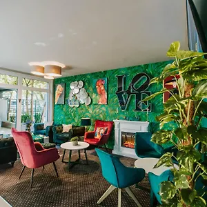 Arena Deluxe&spa Hotel