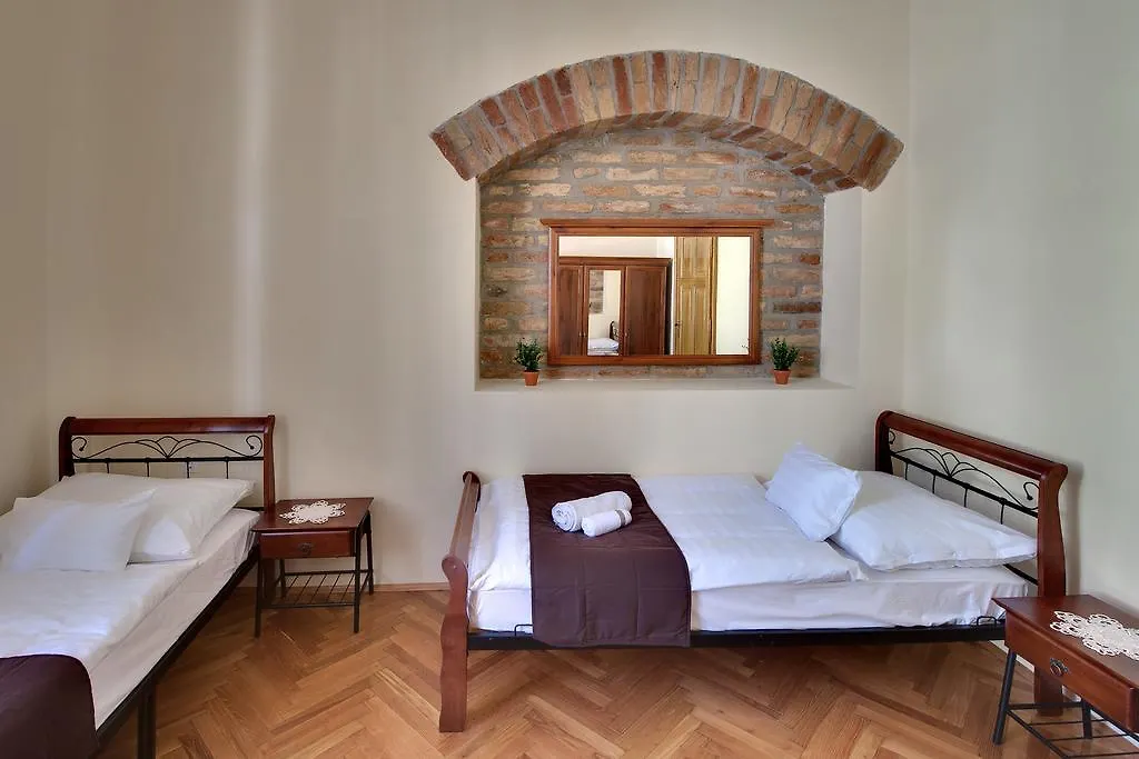 Csanabella House Hotel Seghedin