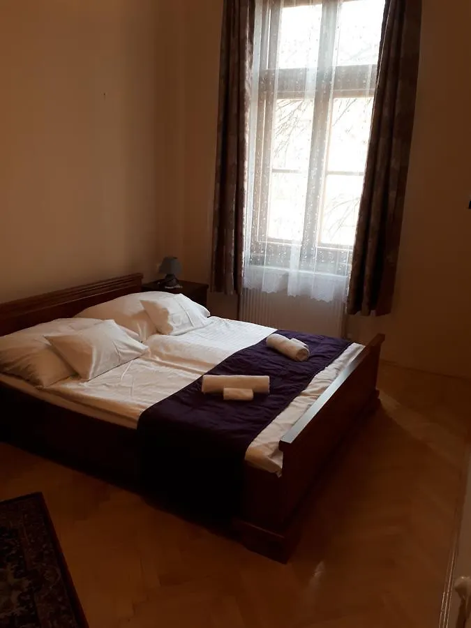 Csanabella House Hotel Seghedin 0*,