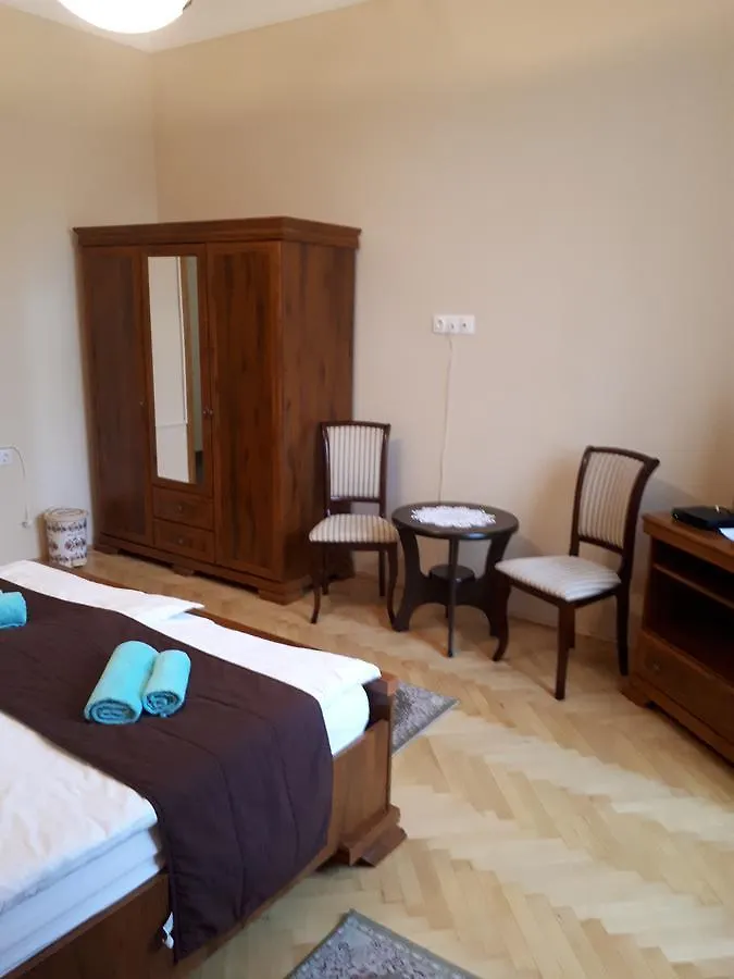 Csanabella House Hotel Seghedin